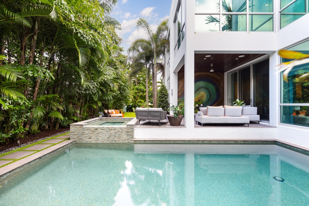 Transform Your Backyard into a Relaxing Oasis: The Art of Pool Remodeling in Austin